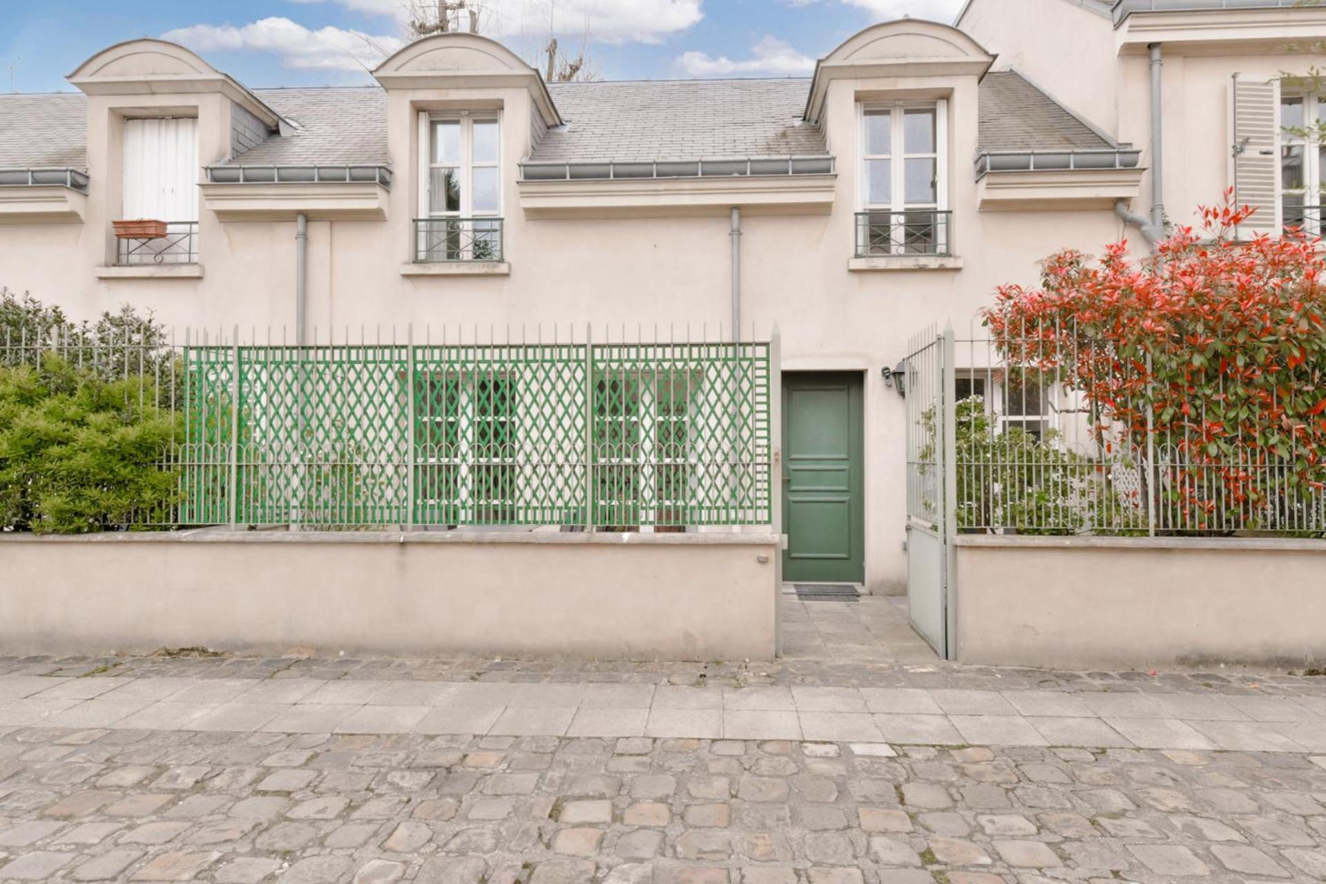 Exigehome-Maison Avec Terrasse Privee ベルサイユ エクステリア 写真